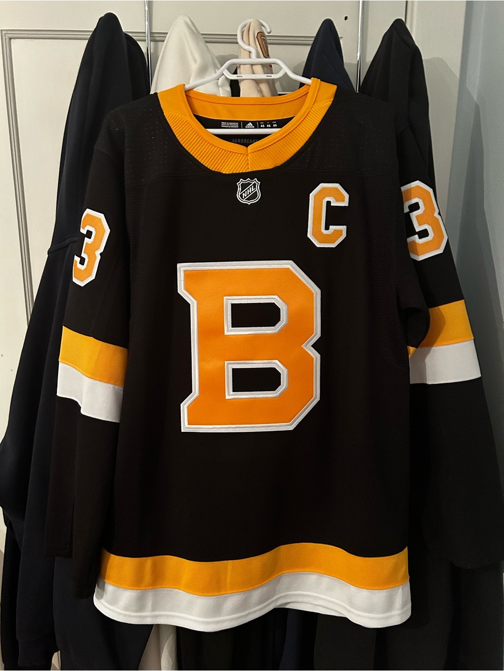 Zdeno Chara 2018/19 Boston alternate jersey